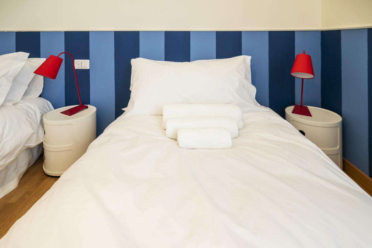 Residenza Cornaggia Apartment Milan Luaran gambar